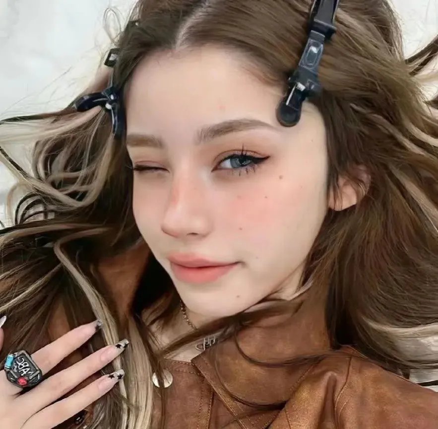 绝症女孩 封面